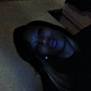 Meet your Posher, Riashai